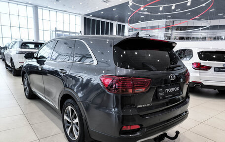 KIA Sorento III Prime рестайлинг, 2018 год, 1 950 000 рублей, 11 фотография