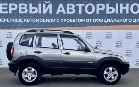 Chevrolet Niva I рестайлинг, 2010 год, 534 900 рублей, 4 фотография