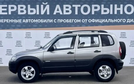 Chevrolet Niva I рестайлинг, 2010 год, 534 900 рублей, 8 фотография