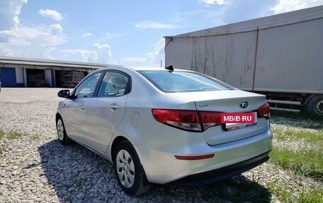 KIA Rio III рестайлинг, 2017 год, 998 000 рублей, 4 фотография