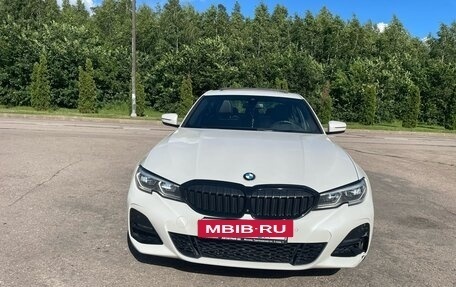 BMW 3 серия, 2018 год, 2 999 999 рублей, 2 фотография