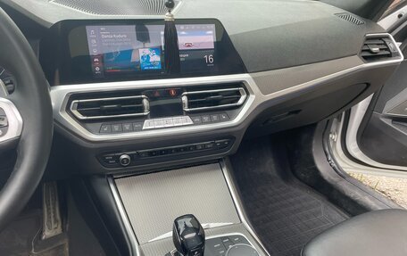 BMW 3 серия, 2018 год, 2 999 999 рублей, 10 фотография