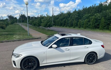 BMW 3 серия, 2018 год, 2 999 999 рублей, 8 фотография