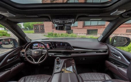Cadillac Escalade V, 2021 год, 10 500 000 рублей, 21 фотография