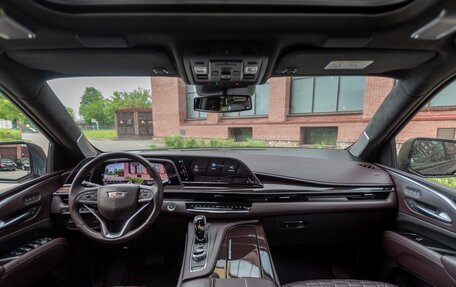 Cadillac Escalade V, 2021 год, 10 500 000 рублей, 22 фотография