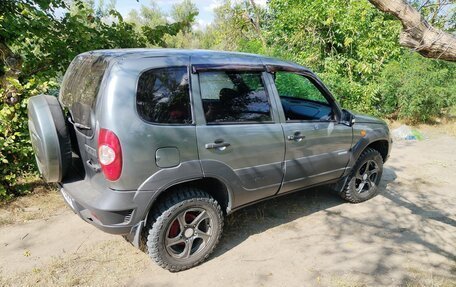 Chevrolet Niva I рестайлинг, 2011 год, 500 000 рублей, 4 фотография