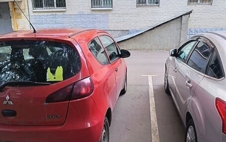 Mitsubishi Colt VI рестайлинг, 2009 год, 295 000 рублей, 2 фотография