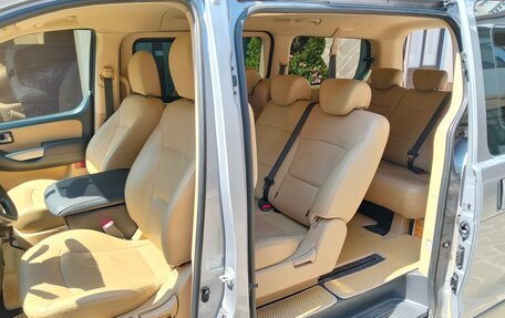 Hyundai H-1 II рестайлинг, 2020 год, 3 850 рублей, 12 фотография
