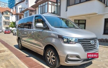 Hyundai H-1 II рестайлинг, 2020 год, 3 850 рублей, 3 фотография