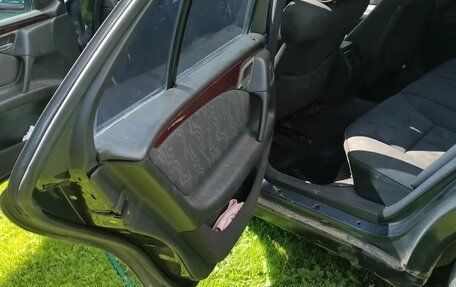 Mercedes-Benz E-Класс, 1996 год, 300 000 рублей, 6 фотография