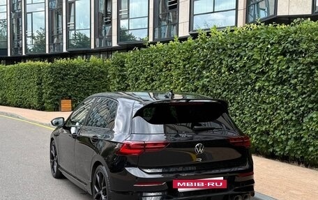 Volkswagen Golf R, 2022 год, 5 900 000 рублей, 3 фотография