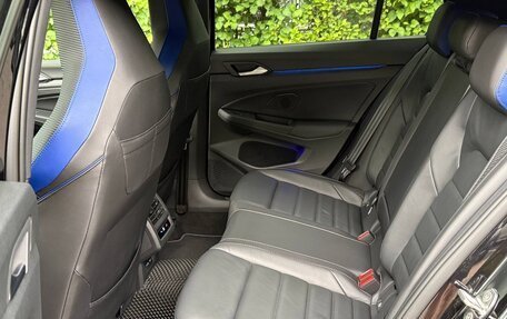 Volkswagen Golf R, 2022 год, 5 900 000 рублей, 31 фотография