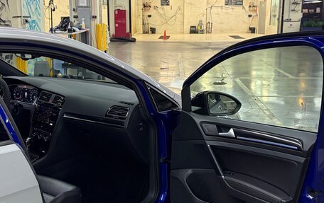 Volkswagen Golf R VII, 2015 год, 4 000 000 рублей, 28 фотография