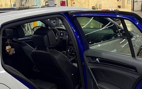 Volkswagen Golf R VII, 2015 год, 4 000 000 рублей, 27 фотография
