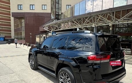 Toyota Land Cruiser, 2022 год, 12 000 000 рублей, 7 фотография