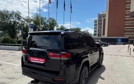 Toyota Land Cruiser, 2022 год, 12 000 000 рублей, 5 фотография