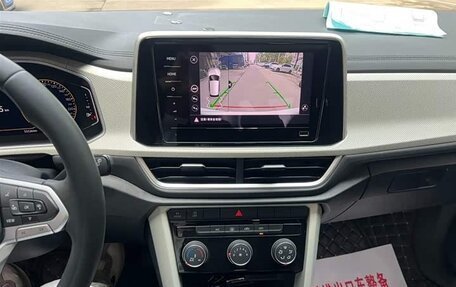 Volkswagen T-Roc I, 2023 год, 1 485 111 рублей, 11 фотография