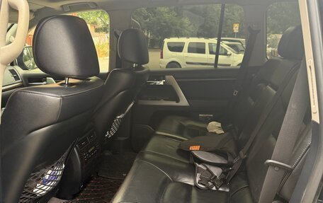 Toyota Land Cruiser 200, 2013 год, 3 590 000 рублей, 10 фотография