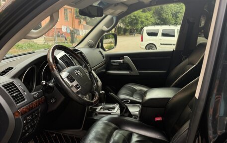 Toyota Land Cruiser 200, 2013 год, 3 590 000 рублей, 8 фотография