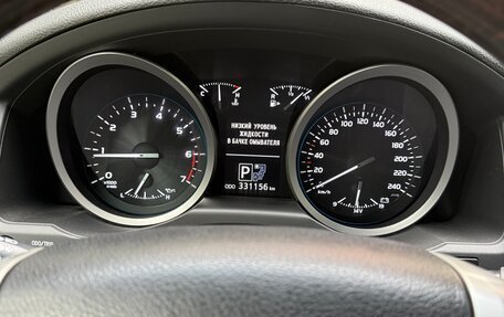 Toyota Land Cruiser 200, 2013 год, 3 590 000 рублей, 16 фотография