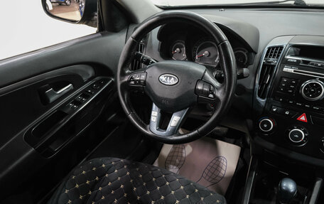 KIA cee'd I рестайлинг, 2010 год, 729 000 рублей, 16 фотография