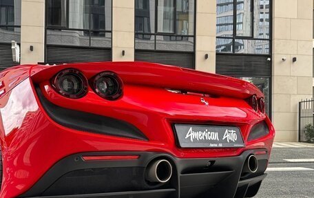 Ferrari F8, 2023 год, 23 000 000 рублей, 10 фотография