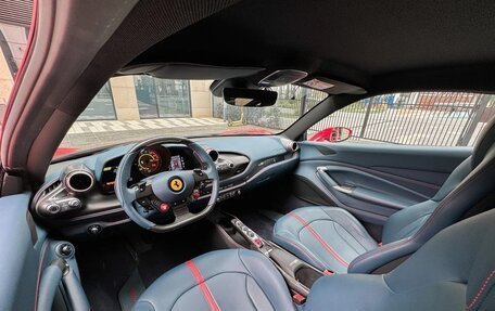 Ferrari F8, 2023 год, 23 000 000 рублей, 20 фотография