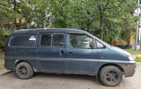 Hyundai H200 I, 2000 год, 290 000 рублей, 4 фотография