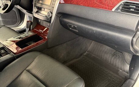 Toyota Camry, 2013 год, 1 850 000 рублей, 6 фотография