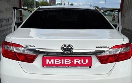 Toyota Camry, 2013 год, 1 850 000 рублей, 8 фотография