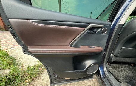 Lexus RX IV рестайлинг, 2018 год, 3 670 000 рублей, 12 фотография