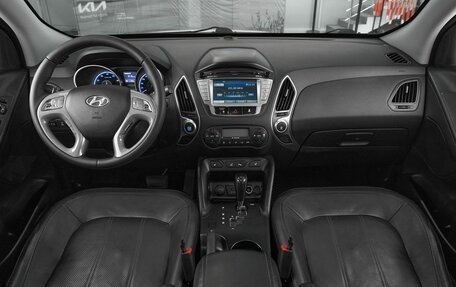 Hyundai ix35 I рестайлинг, 2012 год, 1 099 000 рублей, 8 фотография
