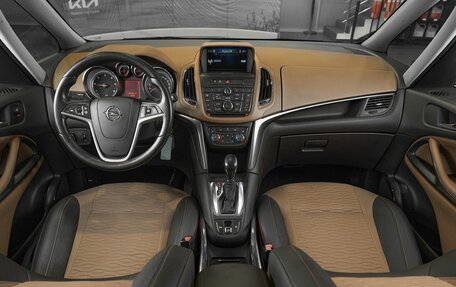 Opel Zafira C рестайлинг, 2012 год, 949 000 рублей, 9 фотография