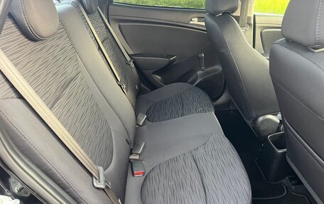 Hyundai Solaris II рестайлинг, 2016 год, 950 000 рублей, 12 фотография
