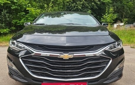 Chevrolet Malibu IX, 2022 год, 1 670 000 рублей, 3 фотография