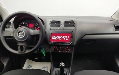 Volkswagen Polo VI (EU Market), 2011 год, 930 000 рублей, 10 фотография