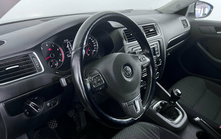 Volkswagen Jetta VI, 2013 год, 992 000 рублей, 9 фотография