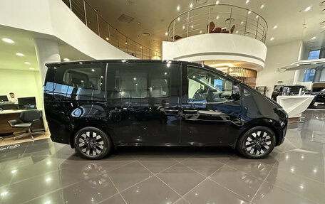 Hyundai Staria, 2023 год, 6 302 000 рублей, 5 фотография