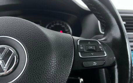 Volkswagen Jetta VI, 2013 год, 992 000 рублей, 12 фотография