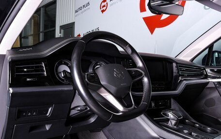 Volkswagen Touareg III, 2022 год, 6 499 000 рублей, 8 фотография