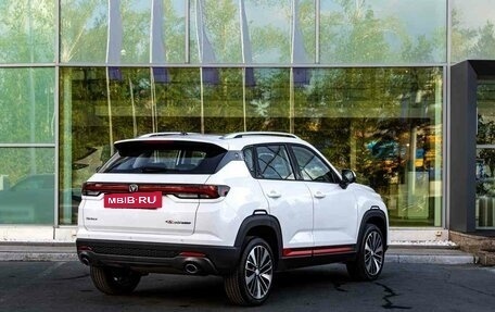 Changan CS35 Plus, 2024 год, 2 709 900 рублей, 4 фотография