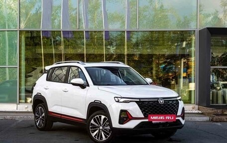 Changan CS35 Plus, 2024 год, 2 709 900 рублей, 3 фотография