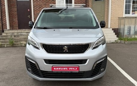 Peugeot Traveller I, 2020 год, 2 840 000 рублей, 1 фотография