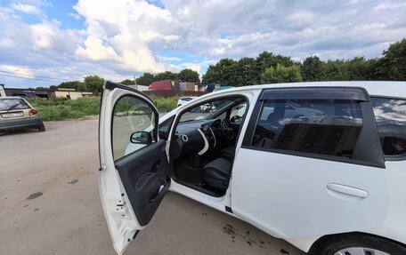 Mitsubishi Colt VI рестайлинг, 2002 год, 260 000 рублей, 11 фотография