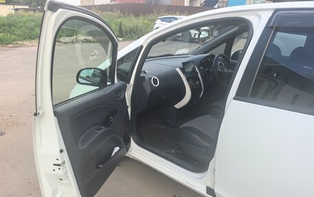 Mitsubishi Colt VI рестайлинг, 2002 год, 260 000 рублей, 10 фотография