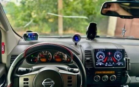 Nissan Pathfinder, 2007 год, 900 000 рублей, 12 фотография