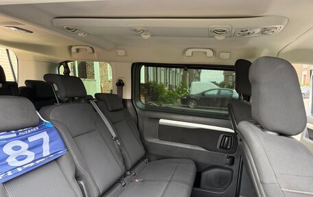 Peugeot Traveller I, 2020 год, 2 840 000 рублей, 13 фотография
