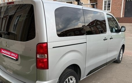 Peugeot Traveller I, 2020 год, 2 840 000 рублей, 7 фотография