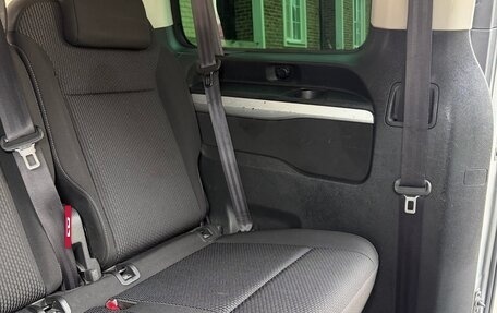 Peugeot Traveller I, 2020 год, 2 840 000 рублей, 8 фотография