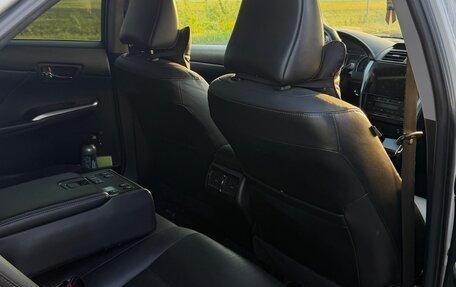 Toyota Camry, 2015 год, 1 950 000 рублей, 6 фотография